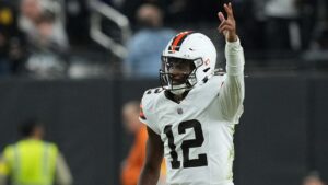 NFL scores: Shedeur Sanders leads Browns to win, Cowboys stun Eagles