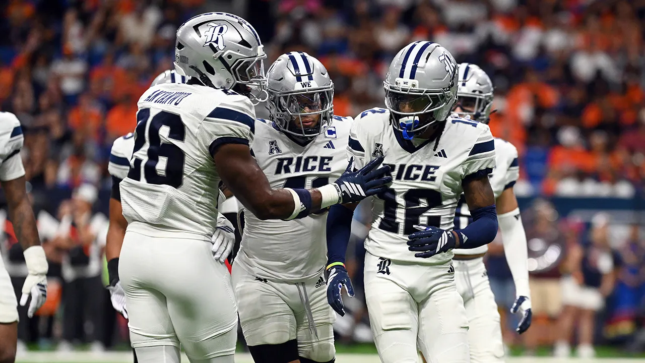 Rice entices students with free beer ahead of North Texas matchup